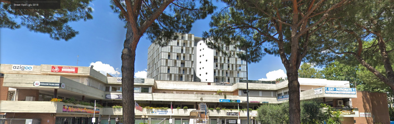 Piazza delle Crociate - Sede PAL CDL